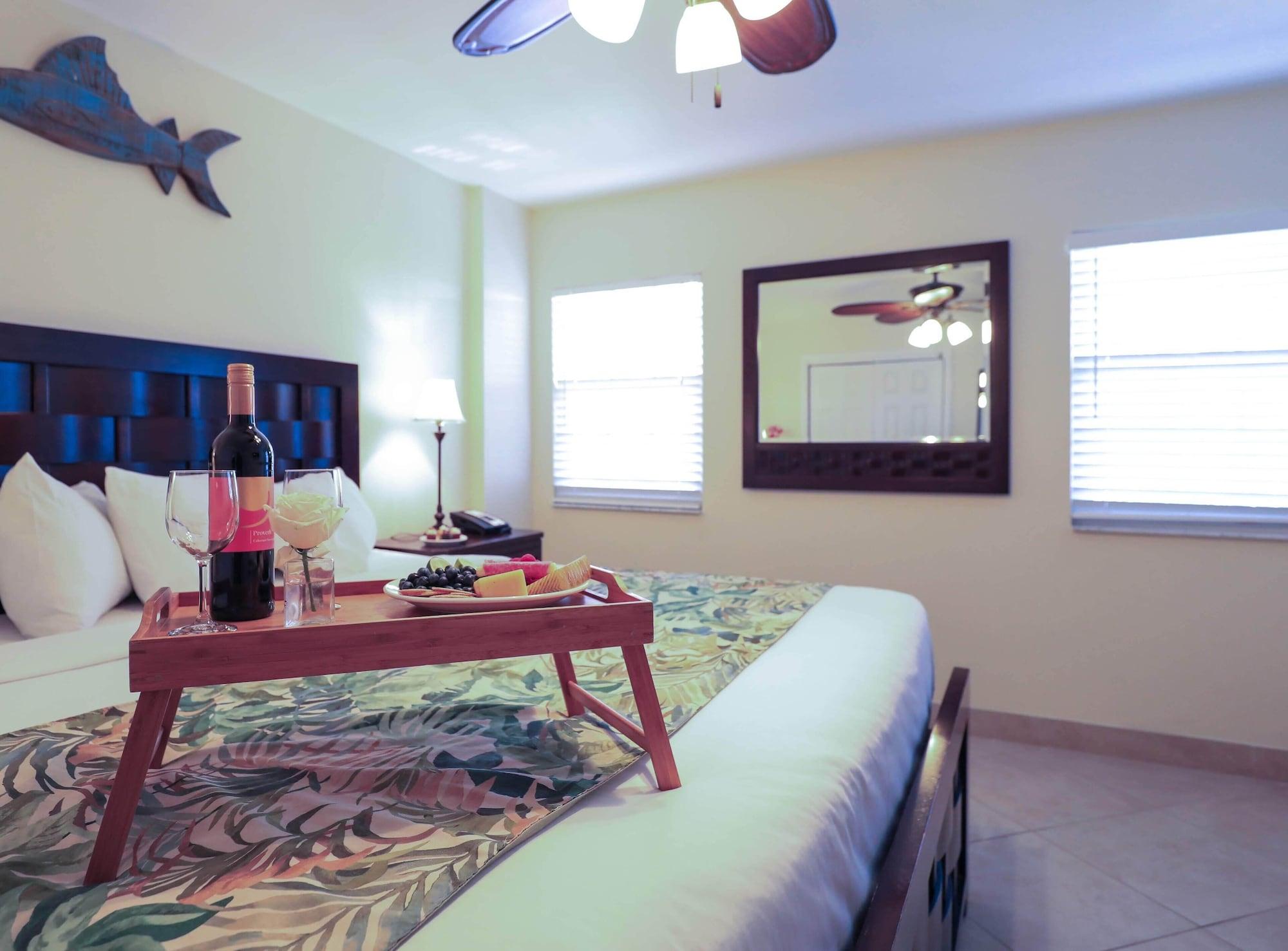 Ocean Pointe Suites At Cayo Largo Exterior foto